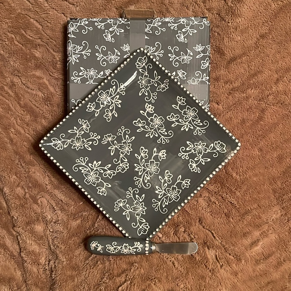 Temptations Gray Floral Lace charcuterie plate and matching knife spreader.
